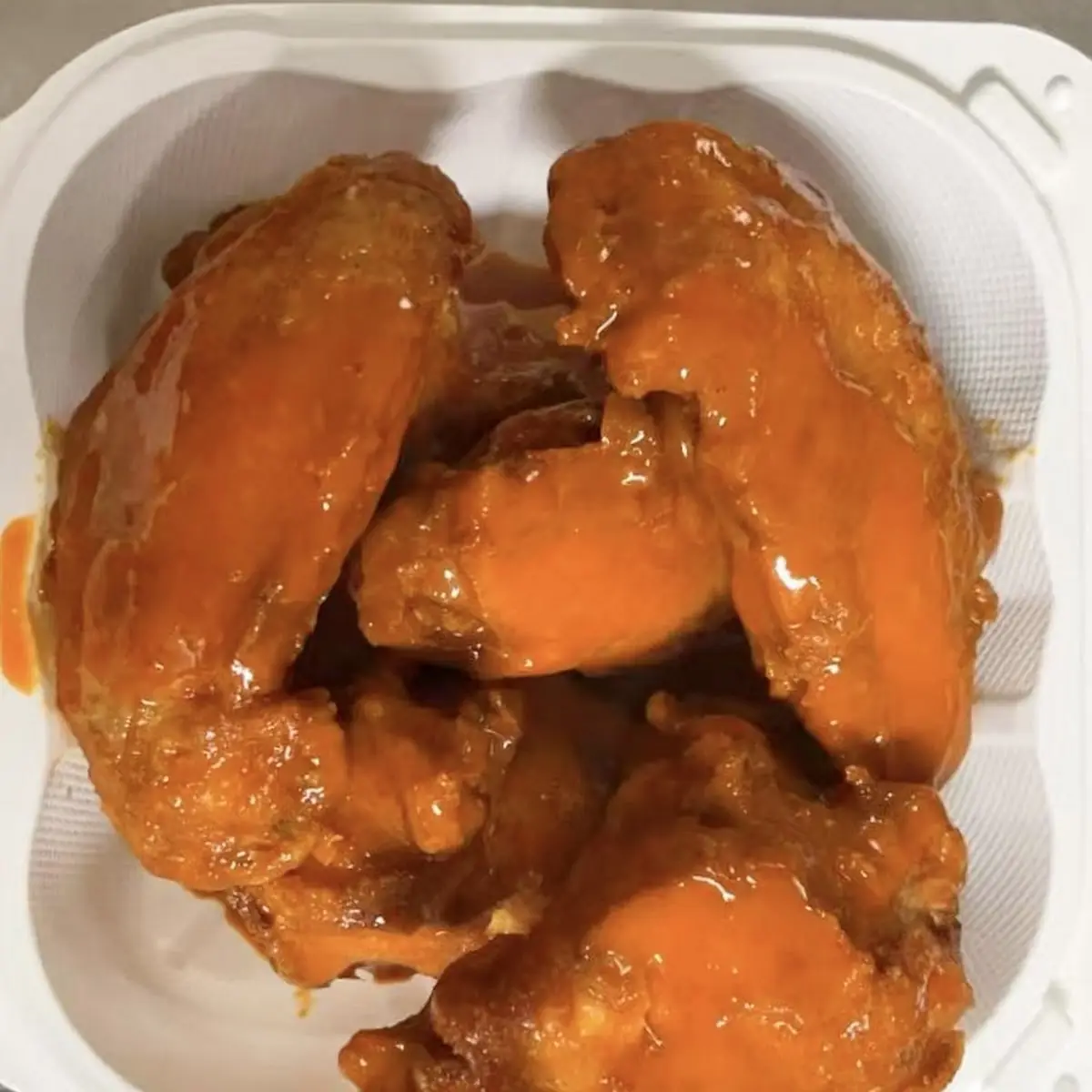 buffalo chicken wings 辣鸡翅